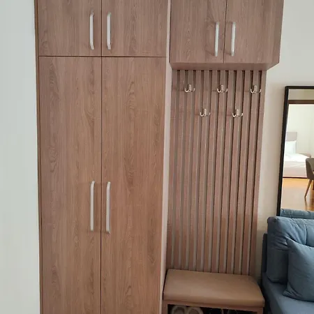 Lux Lägenhet Brzeće