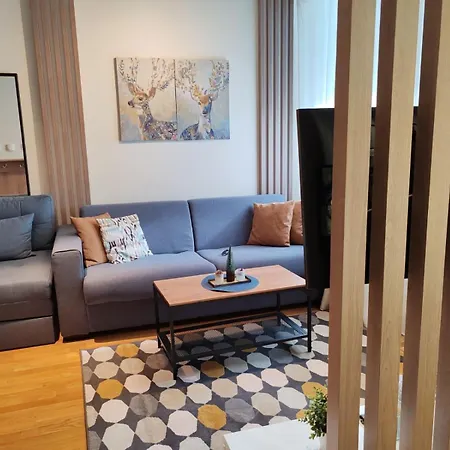 Lux Lägenhet Brzeće